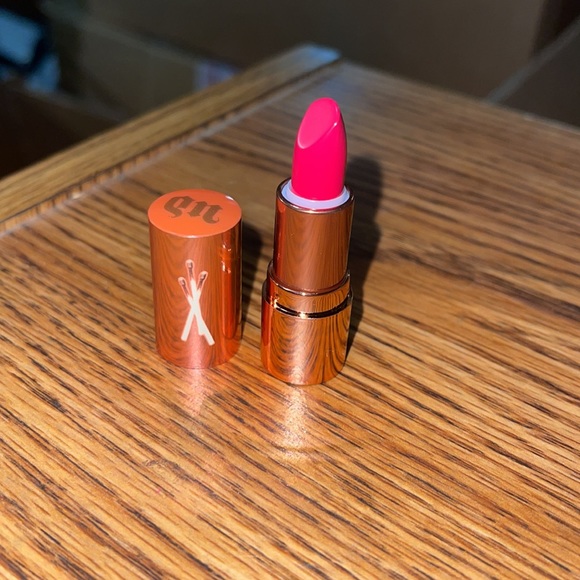 ❄️MASSIVE SALE $$ FIRM❄️ 🆕🔥 “RED HOT” Mini Lipstick